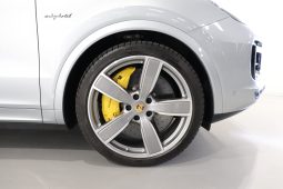Porsche Cayenne Coupe 4.0 Turbo S e-hybrid tiptronic pieno