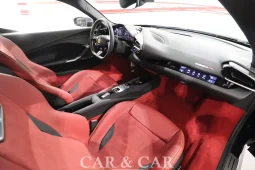 Ferrari 296 GTB pieno