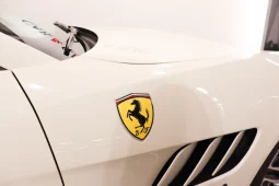 Ferrari GTC4 Lusso V12 – Approved Ferrari pieno
