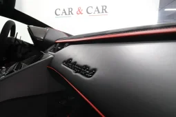Lamborghini Aventador SVJ Roadster 6.5 770 pieno