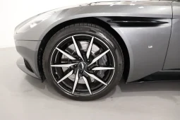 Aston Martin DB11 Coupe 5.2 V12 auto pieno