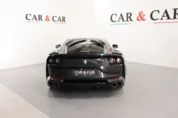 Ferrari 812 Superfast 6.5 dct pieno