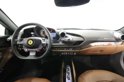 Ferrari F8 Tributo Coupe 3.9 pieno