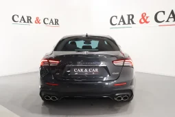 Maserati Ghibli Modena Ultima SQ4 430 CV