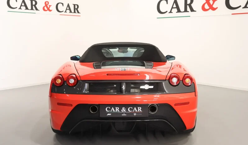 Ferrari Scuderia Spider 16M 1 of 499 LIMITED EDITION pieno