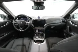 Maserati Ghibli GT Hybrid 330 CV Ultima pieno