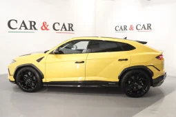 Lamborghini Urus Performante pieno