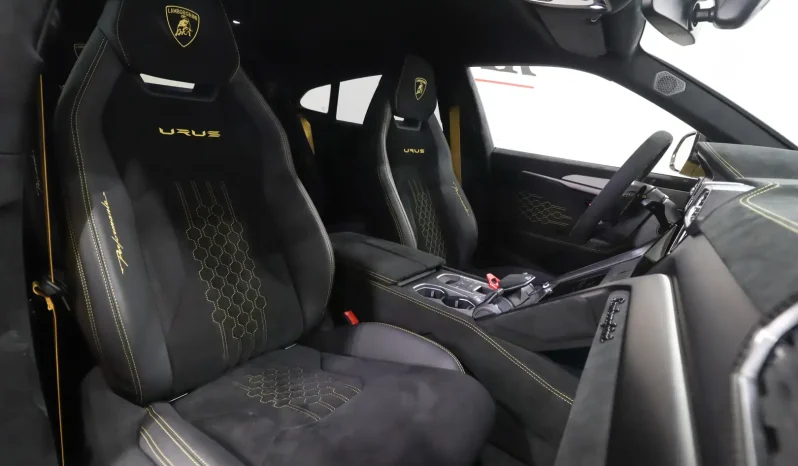 Lamborghini Urus Performante pieno