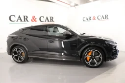 Lamborghini Urus 4 Posti / Scarico Akrapovic / Pack Carbonio pieno