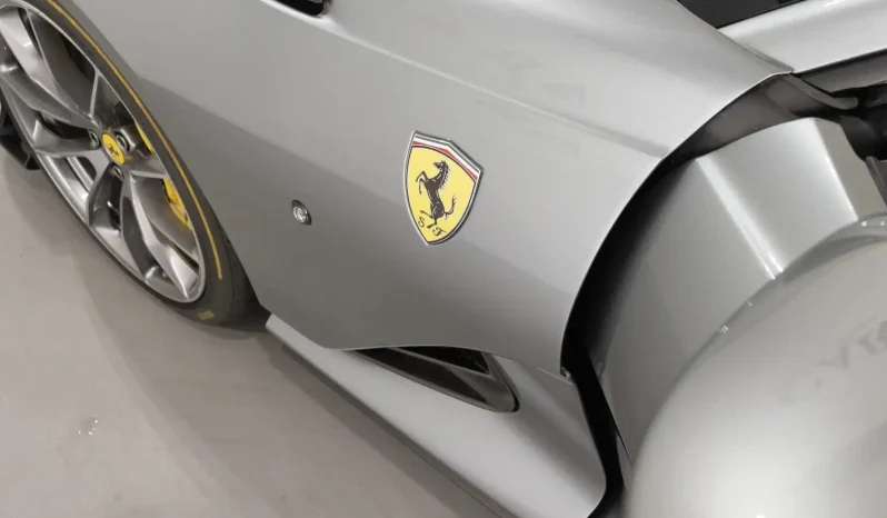 Ferrari 812 Competizione pieno