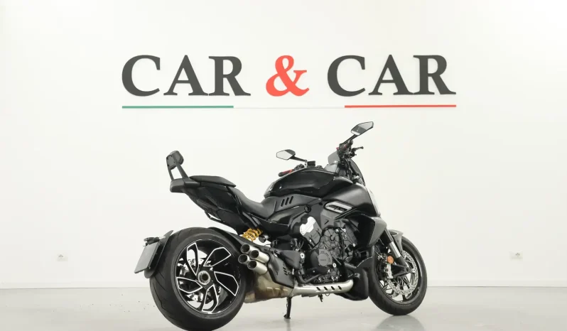 Ducati Diavel V4 pieno