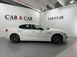 Maserati Ghibli GT Hybrid 330 CV Ultima pieno