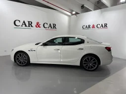 Maserati Ghibli GT Hybrid 330 CV Ultima